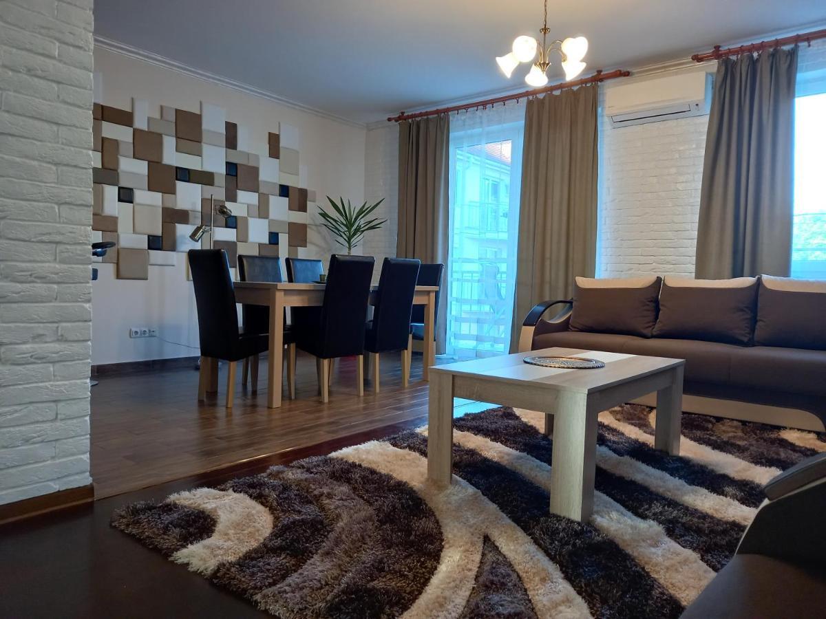 Thermal Apartman Hajduszoboszlo Luaran gambar