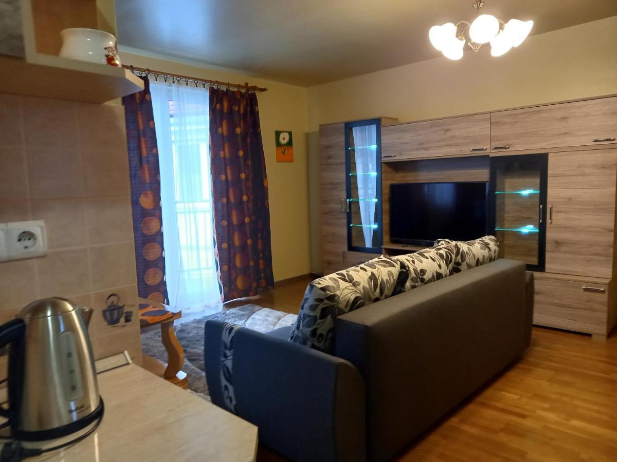 Thermal Apartman Hajduszoboszlo Luaran gambar