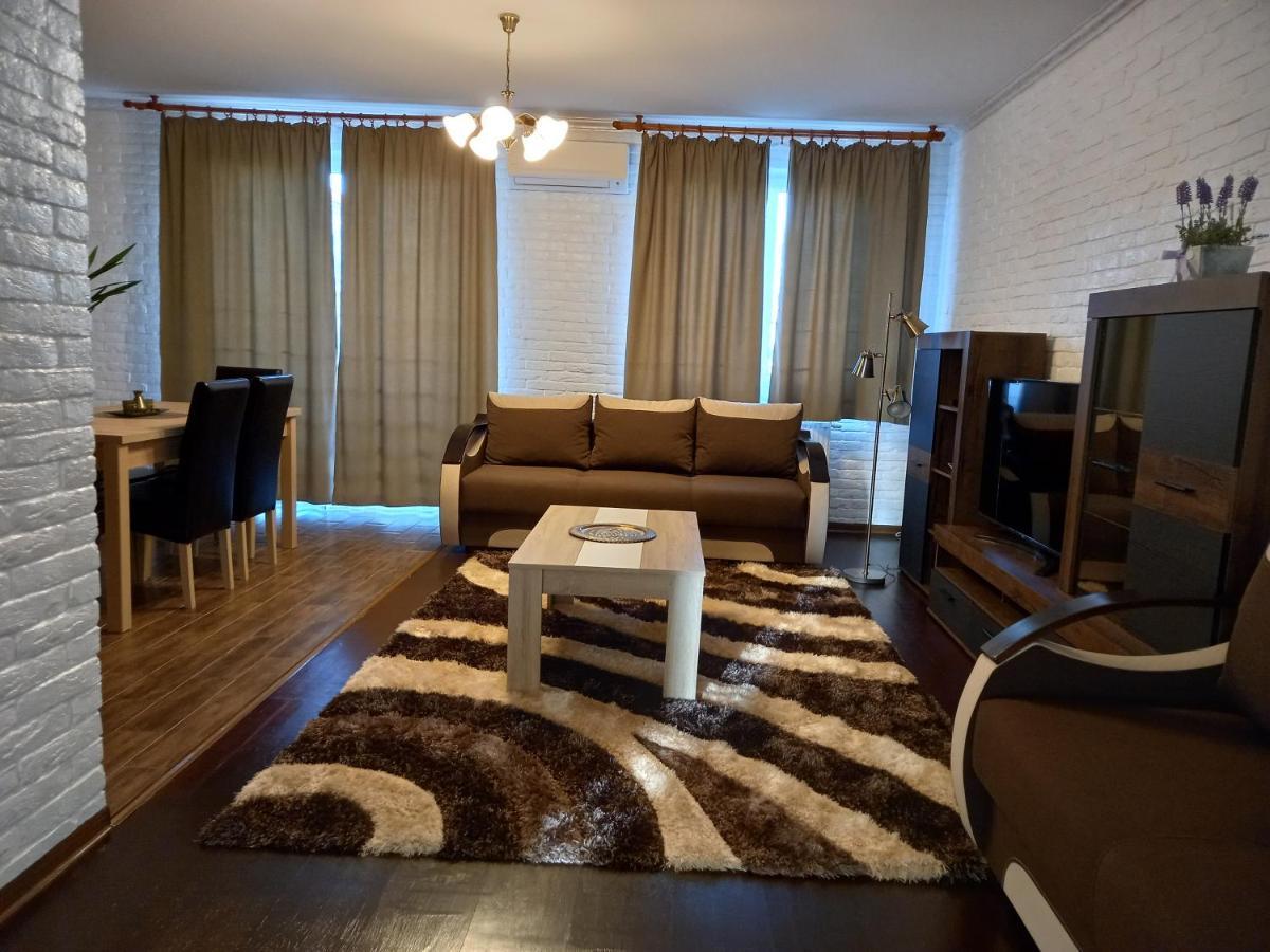 Thermal Apartman Hajduszoboszlo Luaran gambar